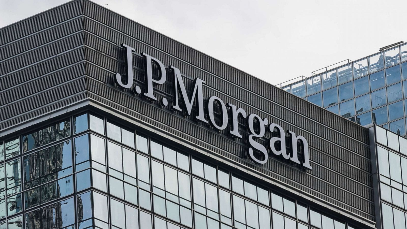 JPMorgan’dan Bitcoin Fiyatı Tahmini: 45.000 Dolara Ulaşması Gerekiyor!