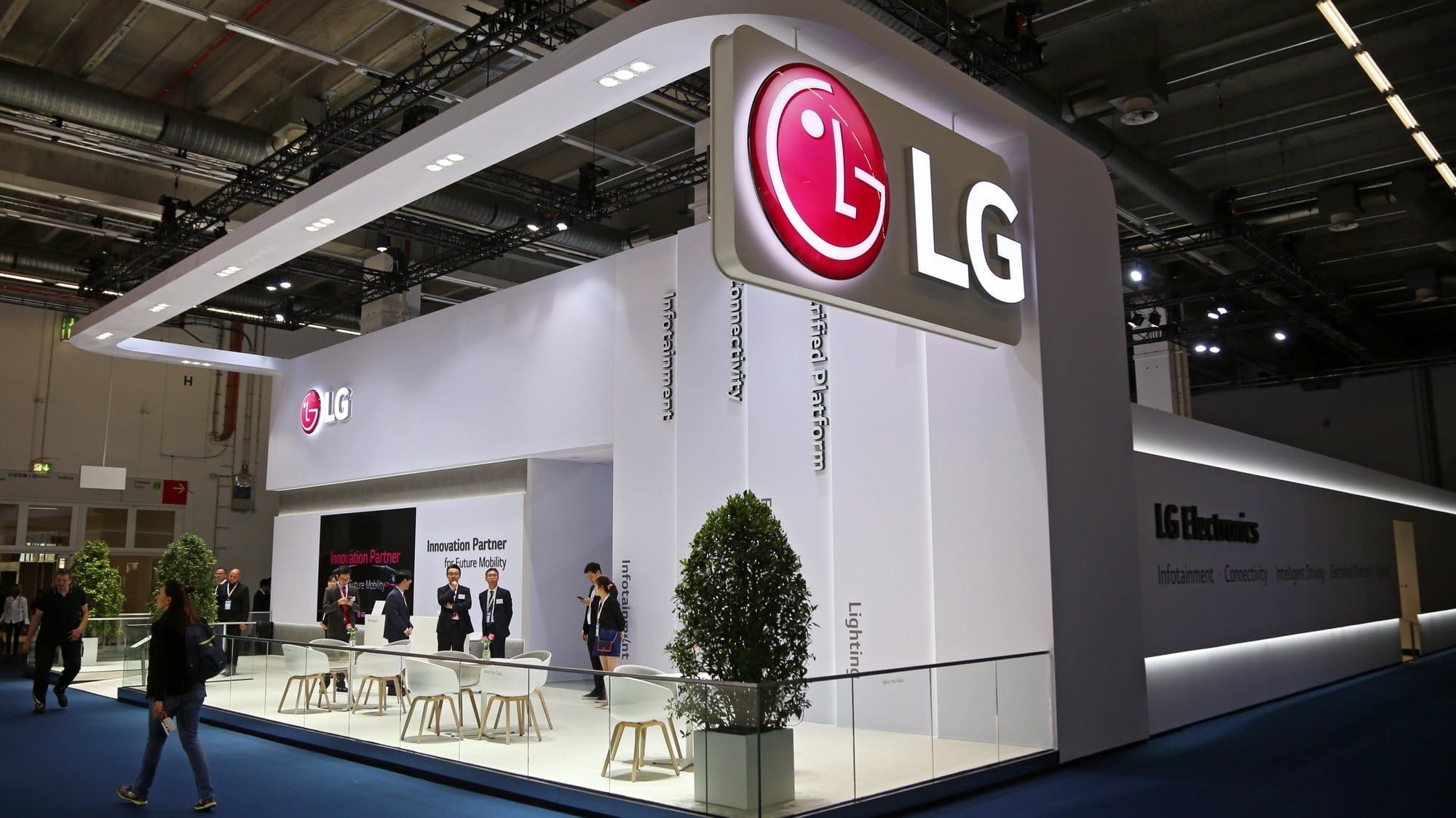 LG Electronics, Kullanıcılara NFT Ticareti İmkanı Sunan Bir Televizyon İçin Patent Başvurusunda Bulundu