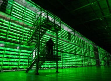 Cipher Mining, 11.000 Adet Madencilik Cihazı Satın Aldı