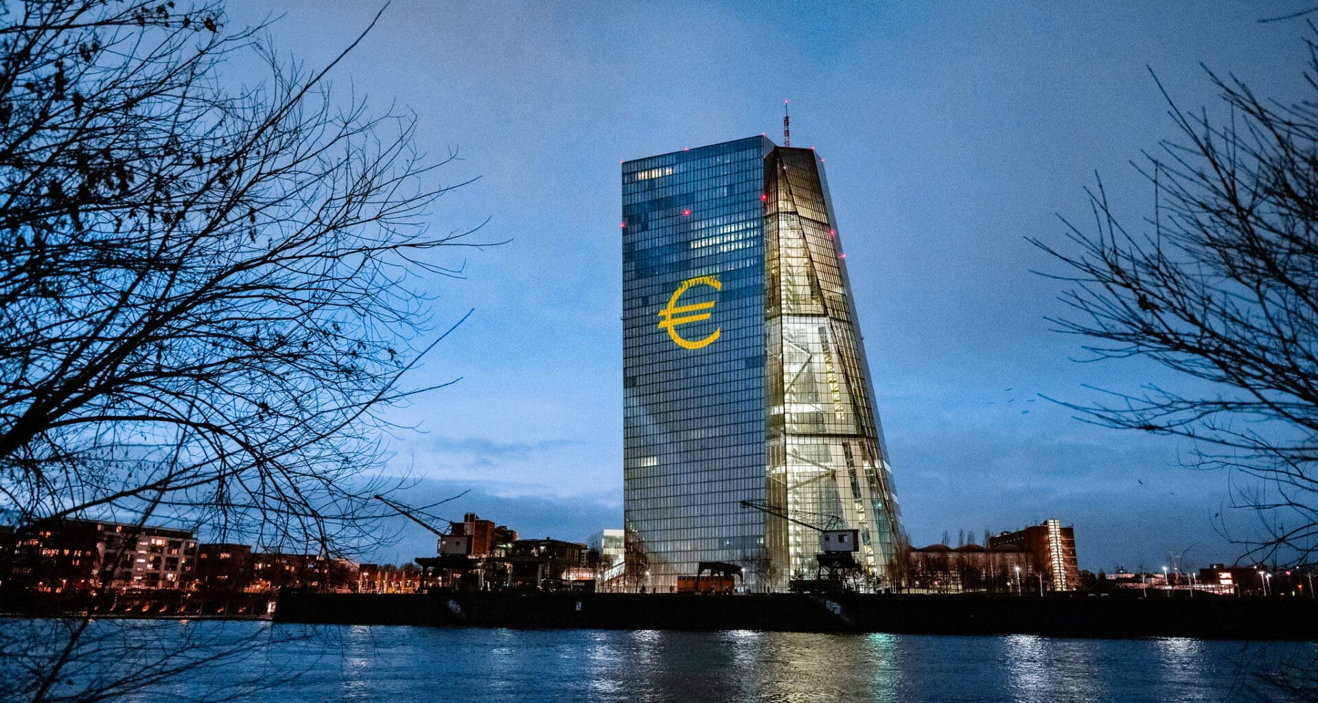 Avro Bölgesi Tüketicilerinin Enflasyon ve Ekonomi Beklentileri: ECB Anket Sonuçları Açıklandı