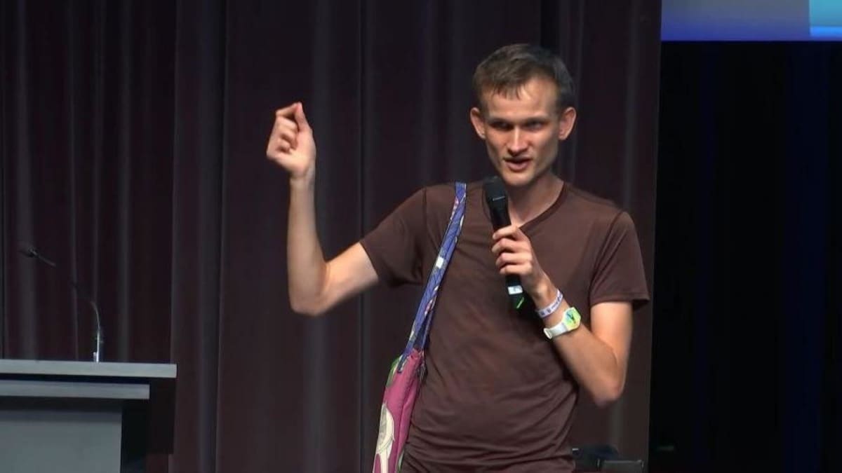 Vitalik Buterin’den Ünlülerin Meme Coin’lerine Eleştiri