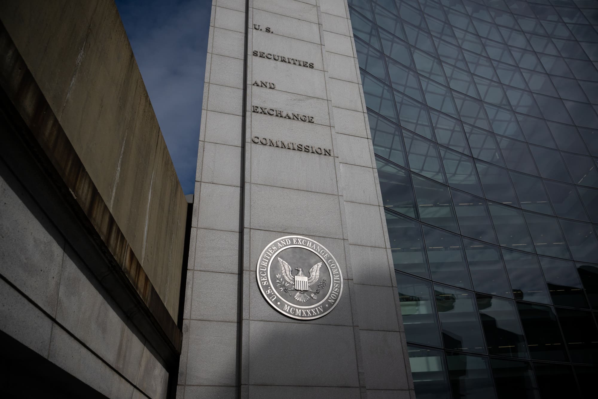Ethereum ETF’lerinde Son Viraj: SEC, Şirketlerden Yanıt Bekliyor