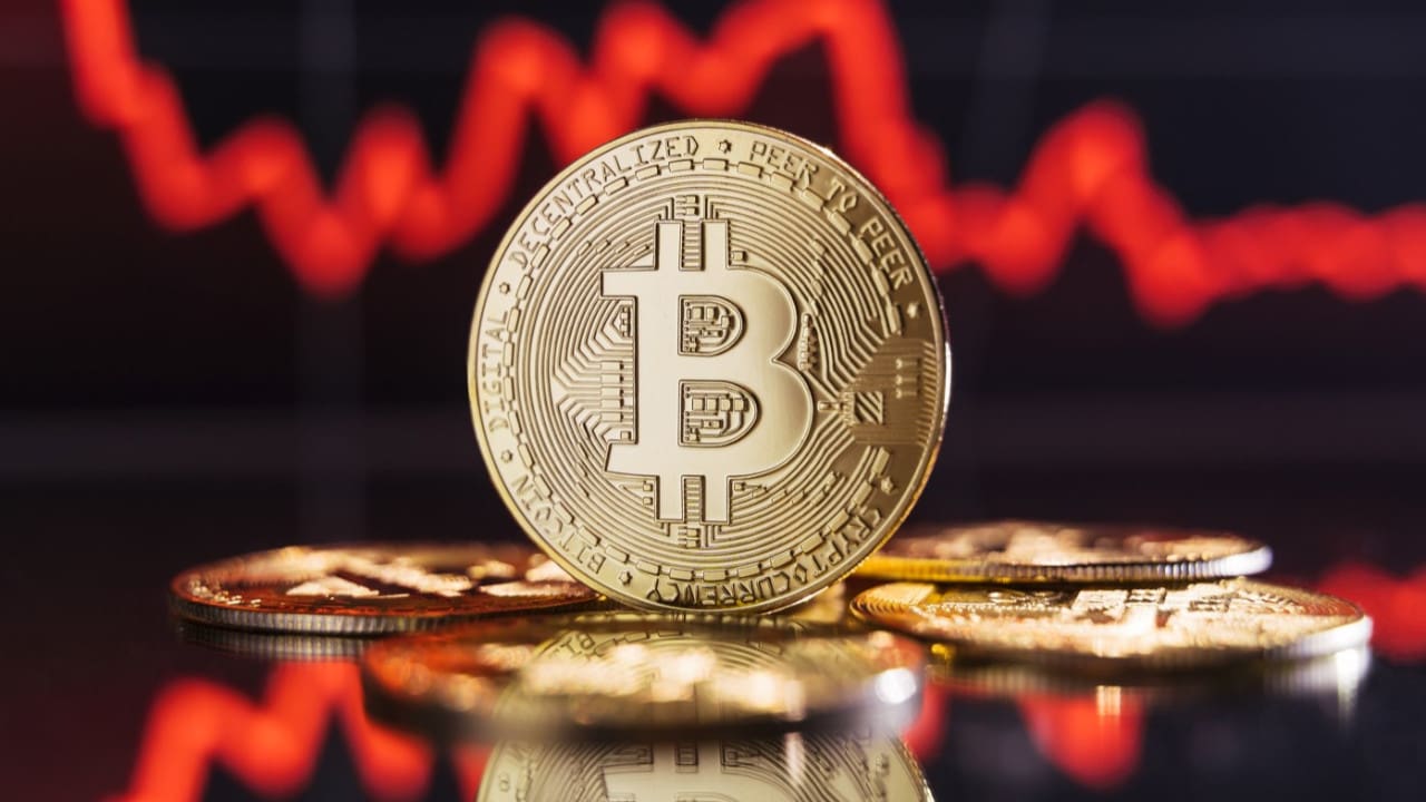 Kripto Para Piyasası Sarsılırken, Bitcoin İşlem Hacmi Rekor Kırdı