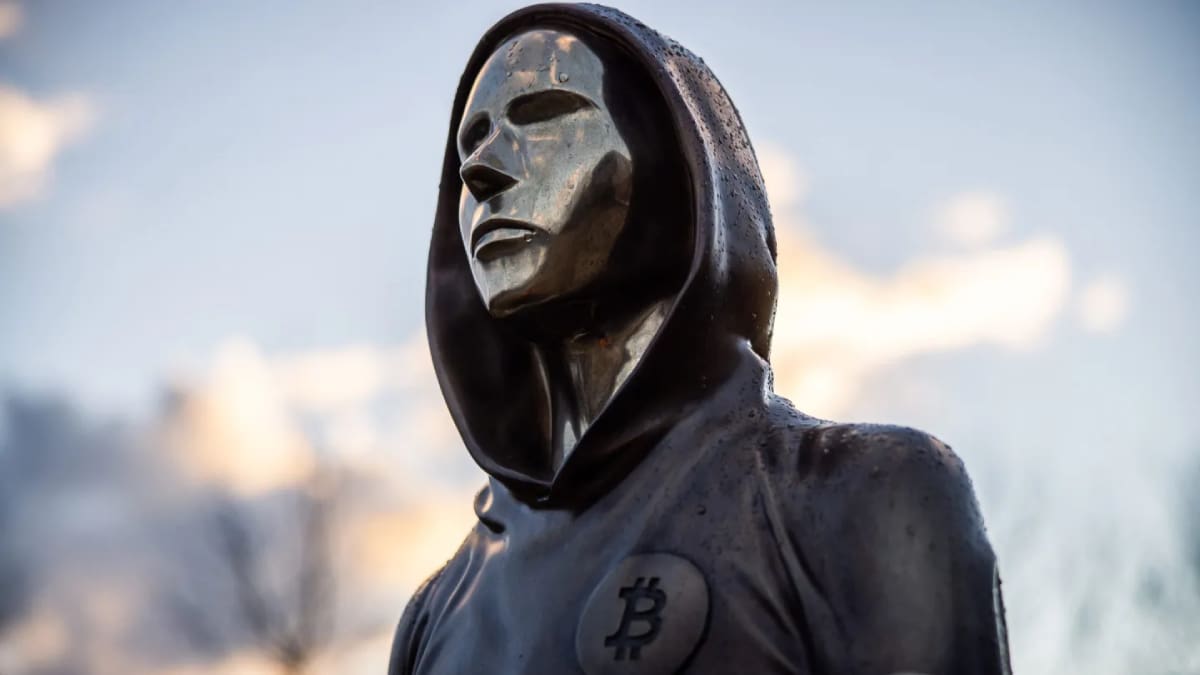 Satoshi Nakamoto Kimdir? Bitcoin’in Gizemli Yaratıcısı Hakkında Bilmeniz Gerekenler