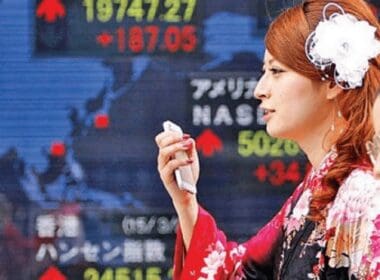 Mrs. Watanabe: Japon Ev Kadınlarının Forex Piyasasındaki Gücü ve Küresel Yatırım Stratejileri