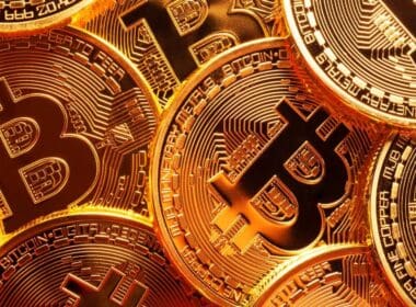 Bitcoin Balinaları 68 Milyar Dolarlık Satış Gerçekleştirdi