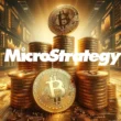 MicroStrategy’nin Bitcoin Alımları ve Nasdaq 100’e Dahil Edilmesi