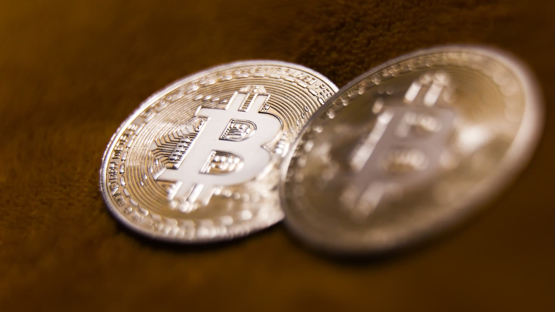 Bitcoin Neden Düşüyor?