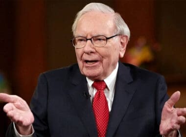 Warren Buffett 2025’e Rekor Nakitle Giriyor: Borsa Çöküşü Mü Bekleniyor?