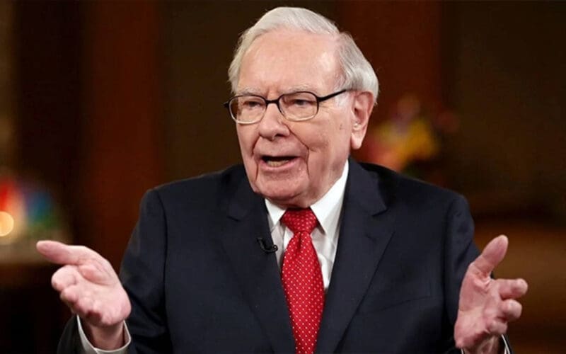 Warren Buffett 2025’e Rekor Nakitle Giriyor: Borsa Çöküşü Mü Bekleniyor?