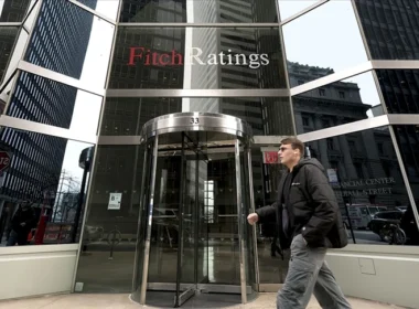 Fitch, Türkiye Ekonomisi İçin Büyüme Tahminlerini Aşağı Yönlü Revize Etti