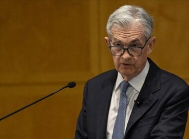 Fed Başkanı Powell: Faiz İndirimlerinde Temkinli Adımlar Atacağız