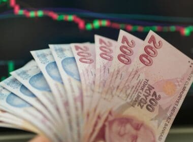 500 ve 1000 TL’lik Banknotlar Gündemde: Merkez Bankası’ndan Açıklama Geldi