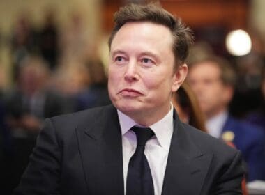 Elon Musk’ın DOGE Kurumu, Trump’ın Göreve Başlamasının Hemen Ardından Dava Edilecek