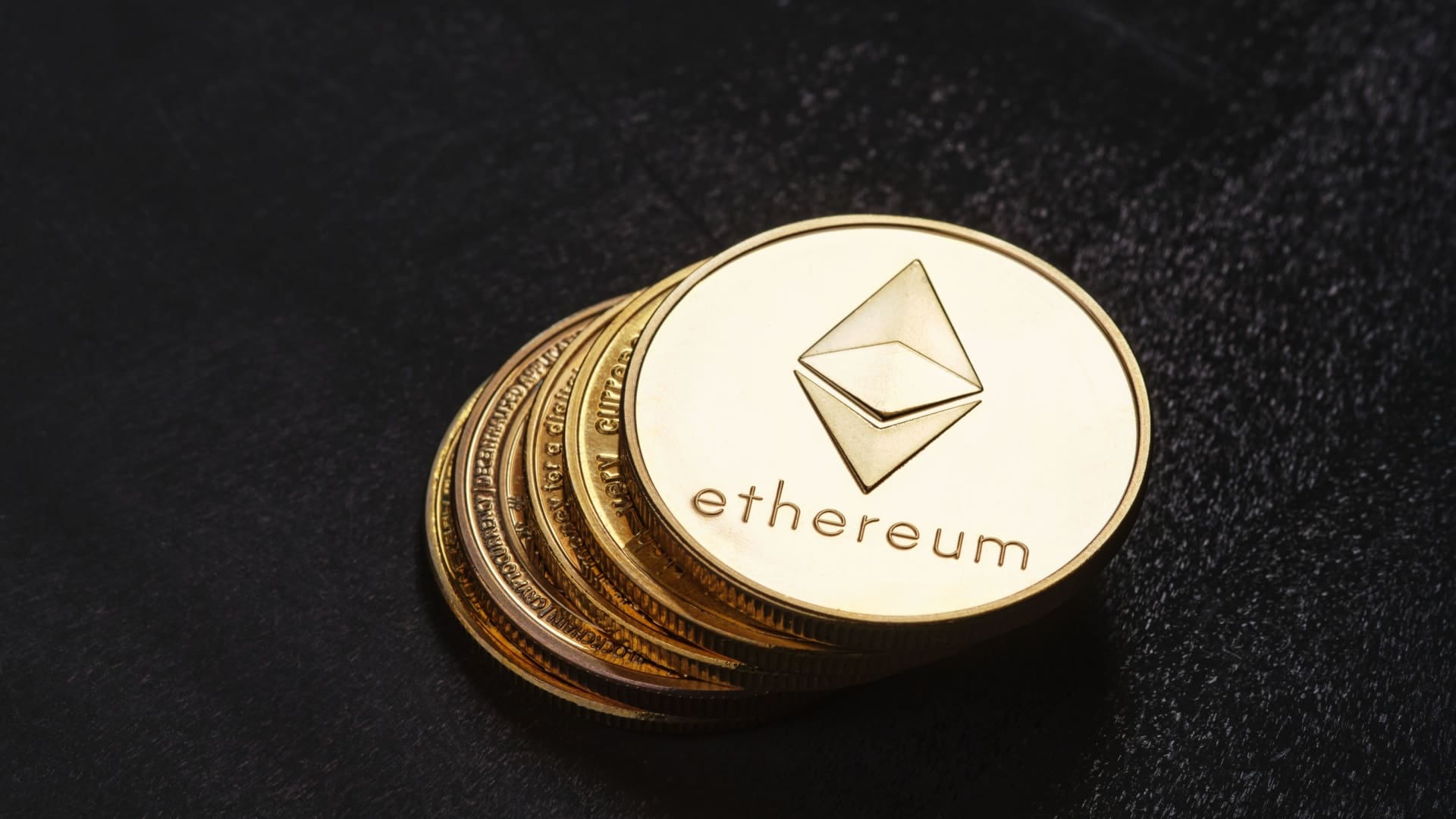 Ethereum Alımlarında BlackRock ve WLFI Sahada