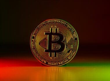 Bitcoin’deki Düşüşün Ardından Balina Adreslerindeki Hareketlilik Göze Çarptı