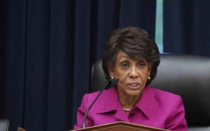 Maxine Waters, Stablecoinler için Düzenleyici Taslak Teklifi Yayınladı