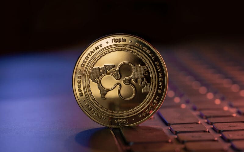 XRP ETF’leri Onaylanabilir mi? Bu İlk Haftada 800 Milyon Dolar Giriş Demek