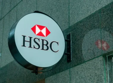 HSBC: Siyasi Belirsizlik ve Döviz Kurları, USD/TRY Risklerini Artırıyor