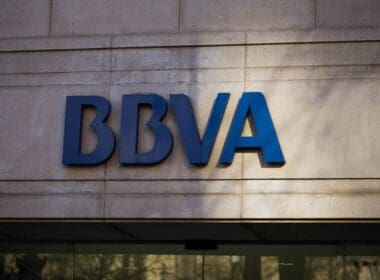 İspanya’nın En Büyük Bankalarından BBVA, Bitcoin ve Ethereum Ticareti için Onay Aldı