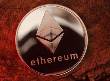 Ethereum Hakimiyeti Sona mı Erdi? Eleştiriler Çığ Gibi Büyüyor