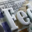 Yatırımcılar ve Ekonomistler Fed Faiz İndirimi Beklentilerini Azalttı