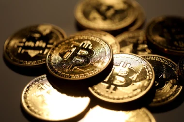 Gerilim Ortamında Bile Spot Bitcoin ETF’lerine Girişler Devam Ediyor