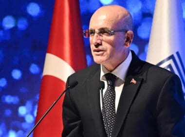 Bakan Şimşek’ten Hürmüz Boğazı Uyarısı: Senaryoları Analiz Ediyoruz!