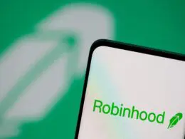 Robinhood, ETH ve SOL Staking Hizmetlerini Duyurdu!