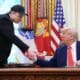 Trump ile Elon Musk Gerilimi Artıyor: Musk, Yeni Partisinin Bitcoin’i Destekleyeceğini Duyurdu