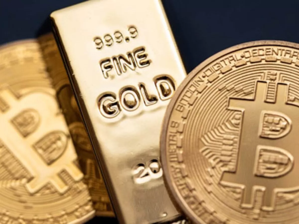 Bitcoin’in Düşüşü Altına Yaradı: Altından Çifte Rekor, Gözler Haftanın Makro Verilerinde!