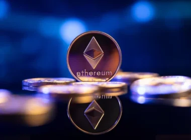 Coinbase Saldırısıyla Bağlantılı Bir Cüzdan Solana’nın Ardından Ethereum’a Yöneldi