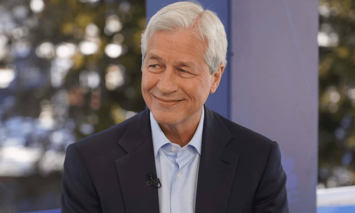 JPMorgan CEO’sundan Uyarı: “Fed’in Faiz İndirimleri Garanti Değil”