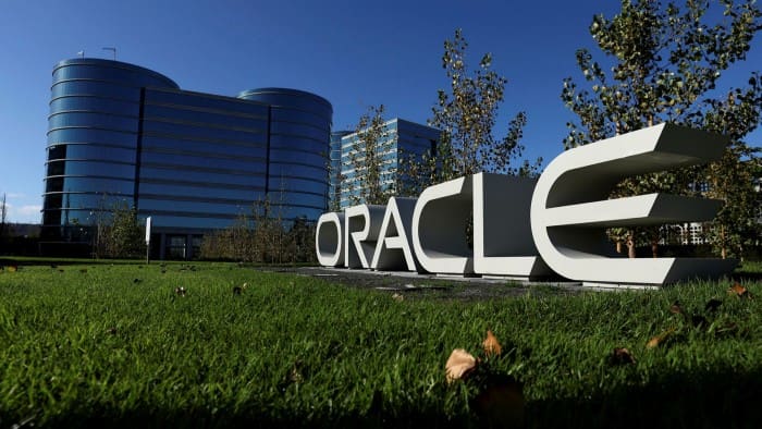 Oracle Kurucusu Ellison, 70 Milyar Dolarlık Servet Artışıyla  Musk’a Rakip Oldu