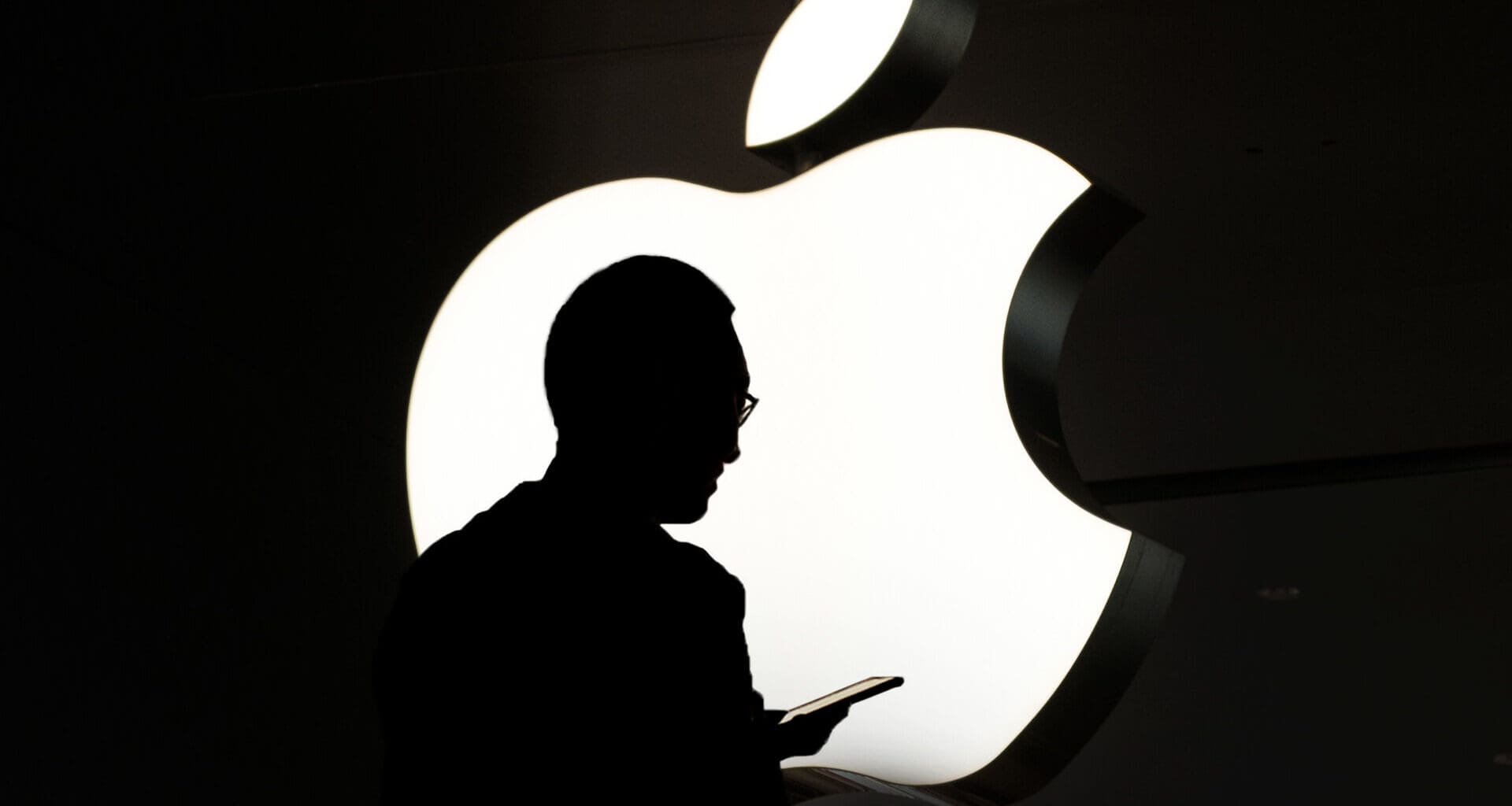 Apple Hisseleri Yeni Rekorunu Kırdı!