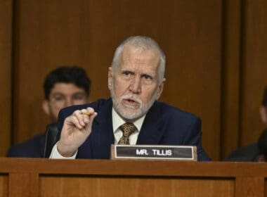 Senatör’den Kritik Uyarı: “Kripto Yasası için Zaman Daralıyor”