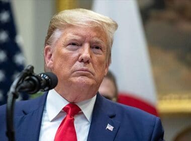 ABD’li Vekilden Hamle Geldi: Trump Ailesinin Kripto Ticaretine Yasak mı Geliyor?