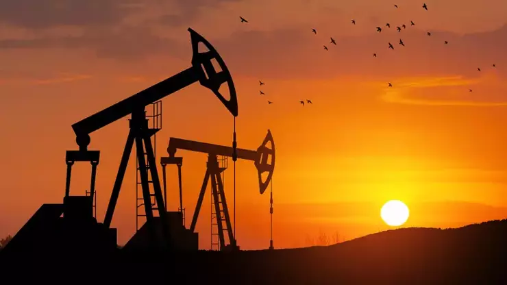 ABD Yaptırımlarıyla Rus Petrol Fiyatları Rekor Seviyeye Ulaştı!