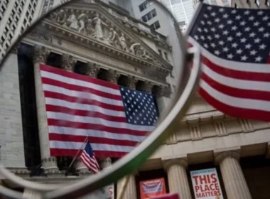 ABD Özel Sektör İstihdamı Ekim’de Beklentiyi Aştı: İş Piyasasında Dengeler Sürüyor