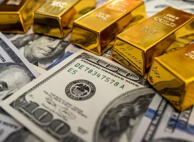 Altın Fed Yetkililerinin Temkinli Tutumuyla Geriledi: Faiz İndirimi Beklentileri Azalıyor