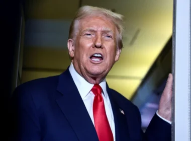 Trump’tan Tartışmalı CZ Affının Ardından Kaçamak Yanıt: “Kim Olduğunu Bilmiyorum”