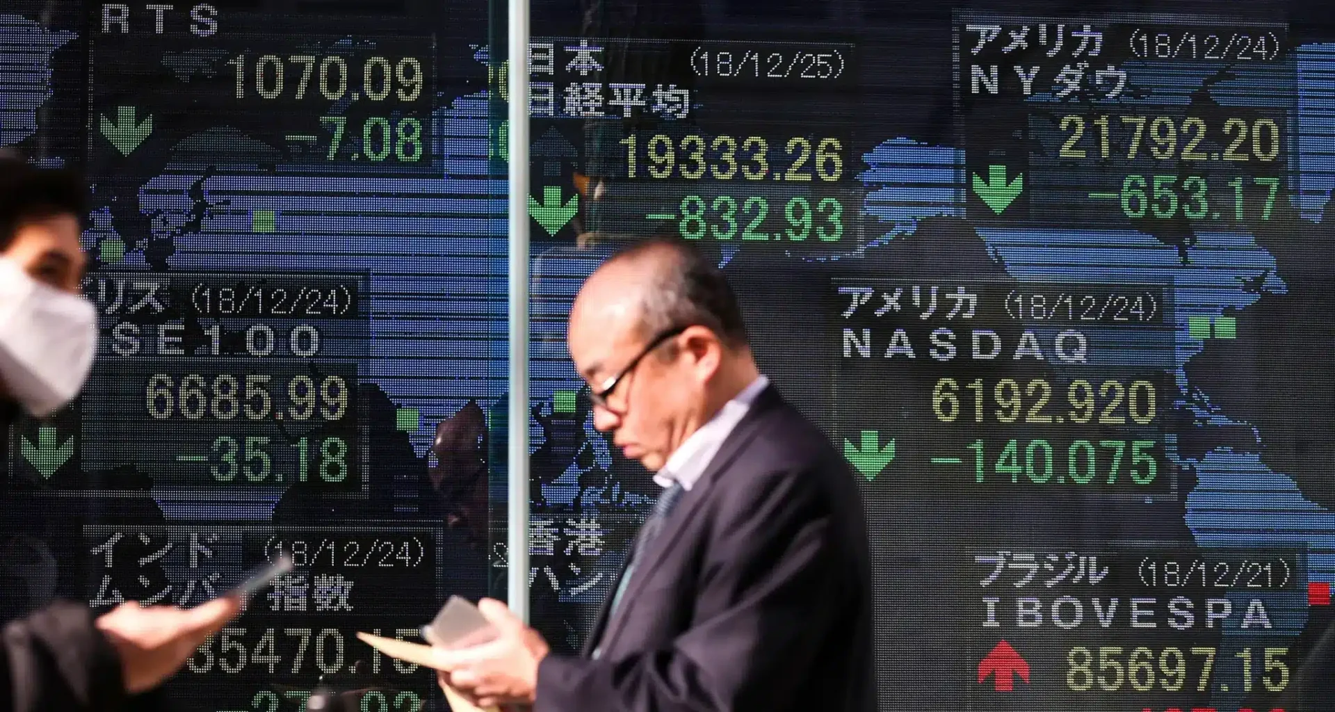 Çin’de Hisse Senetleri Zirvede: Yeni Yıl Rekor Getirdi!