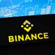 Binance’ten Yapay Zeka ve Stablecoin Alanında İki Yeni Listeleme
