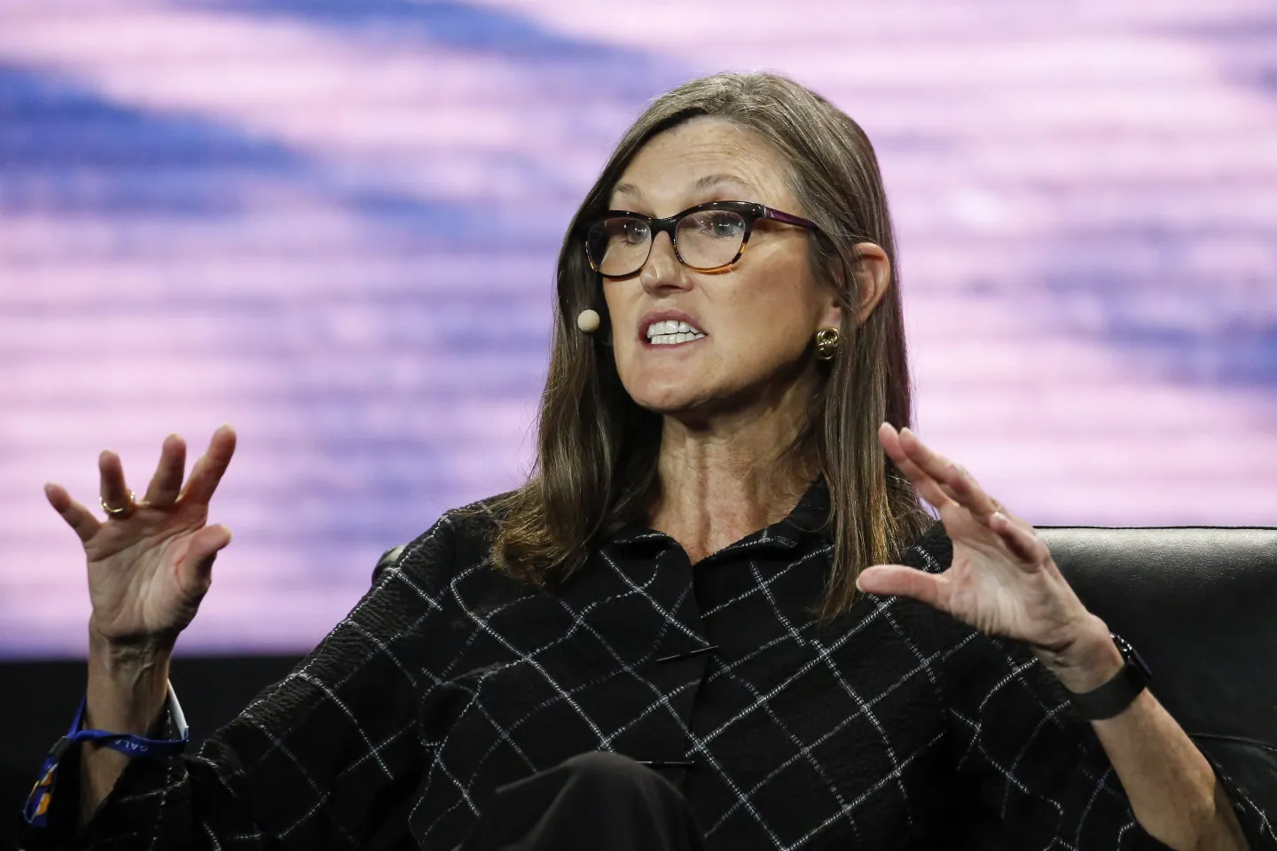 ARK Invest Düşüşü Fırsata Çevirdi: 3 Kripto Hissesinde Alım Yaptı