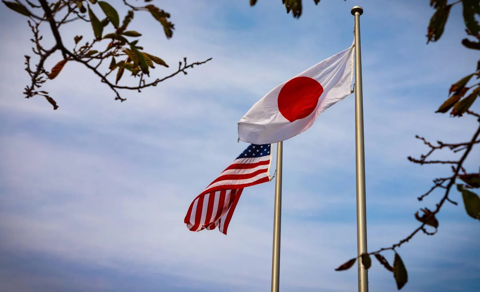 Fed’den Japon Yenine Müdahale Sinyalleri: Dolar Endeksi Düşüyor, Bitcoin Nasıl Etkilenebilir?