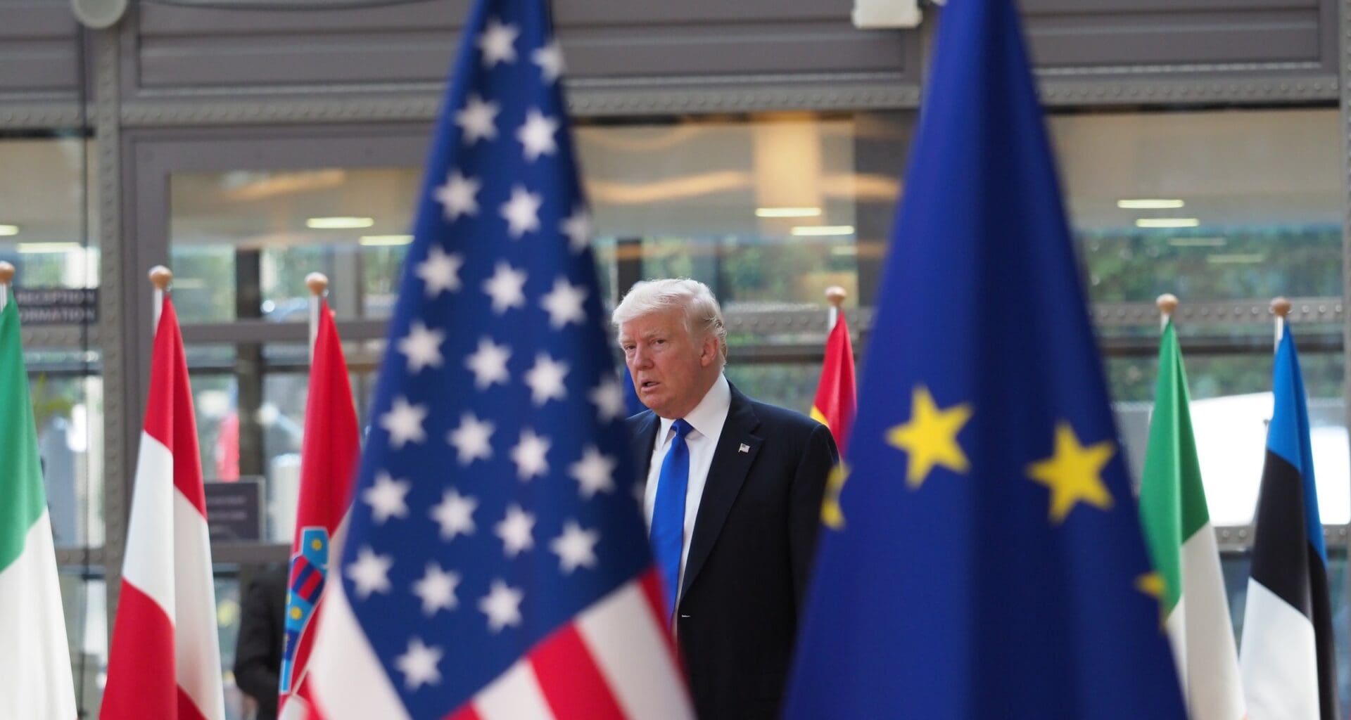 AB’den Trump’a Tepki! Tarife Krizi Büyüyor: İran-ABD Geriliminde ise Gözler Perşembe Gününde