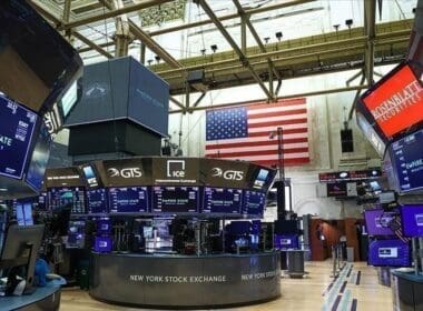 ABD hisseleri 1995’ten bu yana küresel piyasaya kıyasla en zayıf başlangıcını yaptı