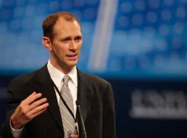 Chicago Fed Başkanı Goolsbee: Enflasyon Yüzde 2’ye Yaklaşırsa Birkaç Faiz İndirimi Yapılabilir