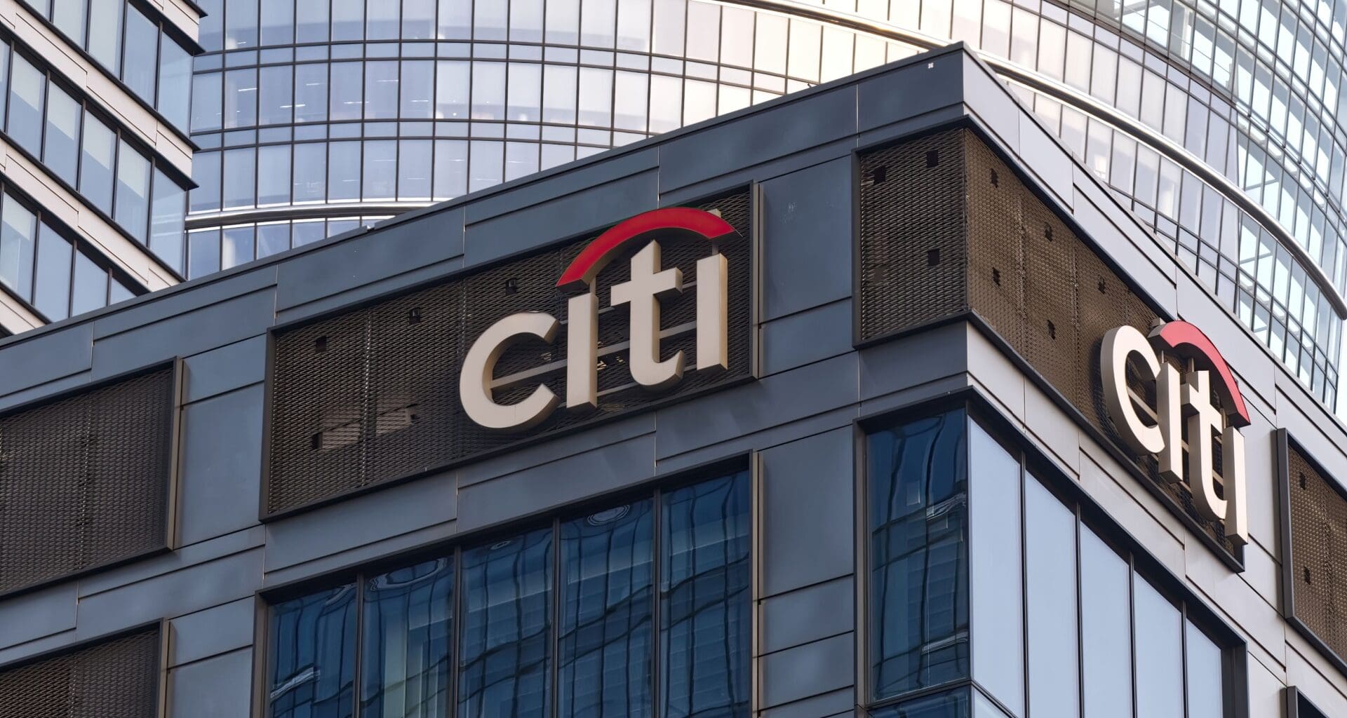 Wall Street Devi Citi, BTC ve ETH Hedeflerini Düşürdü