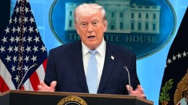 Hürmüz Boğazı Açıklaması Piyasaları Hareketlendirdi!